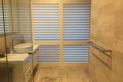 bathroom-shutters-10