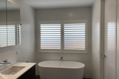 bathroom-shutters-7