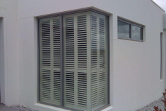 1_corner-window-6