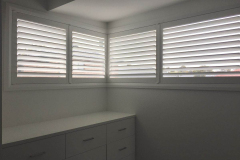 1_corner-window-7